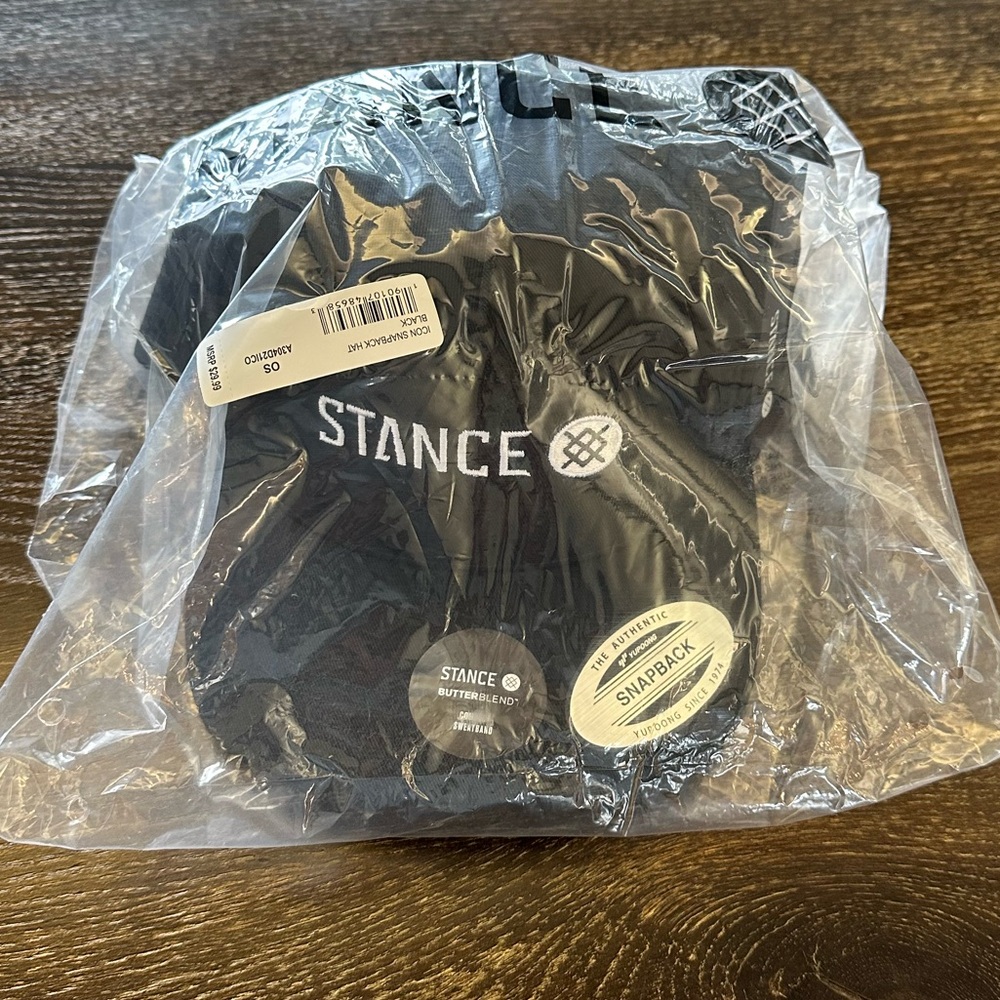 NWT!! Stance Classic Black SnapBack Hat - Picture 2 of 5
